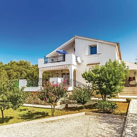Lovely Apartment In Krk With Wifi Apartment