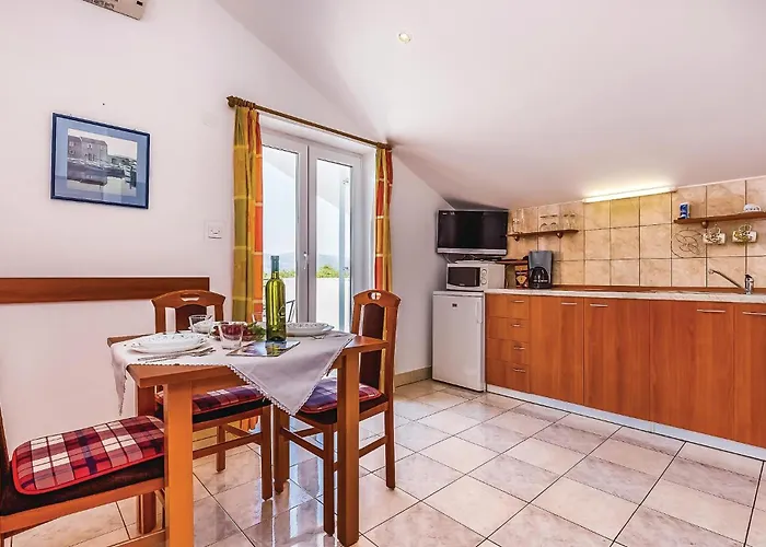 Lovely In Krk With Wifi Apartment Krk Town