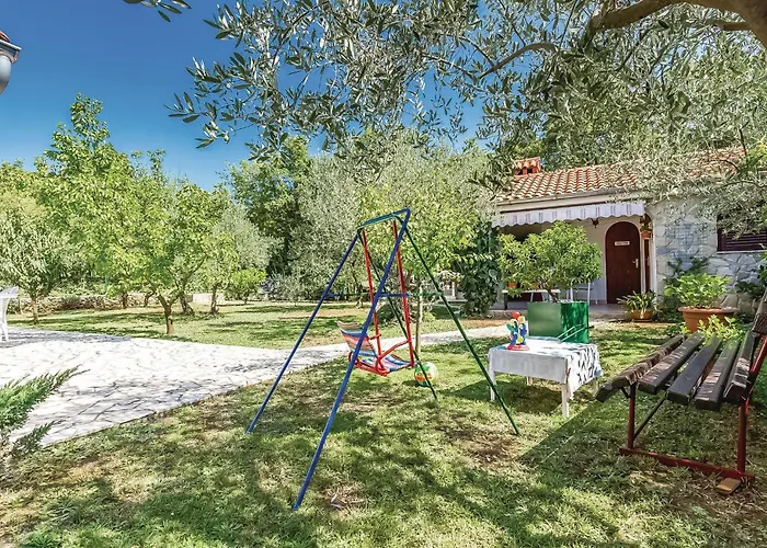Apartment Lovely In Krk With Wifi Krk Town