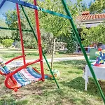 דירה Lovely In Krk With Wifi קרק