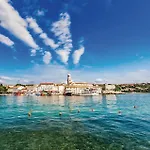 Lovely In Krk With Wifi *